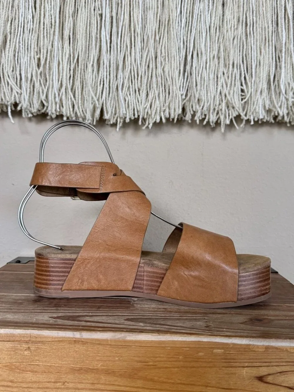 Kelsi Dagger Dunes Leather Brown Peanut Ankle Wrap Platform Sandals Size 8.5